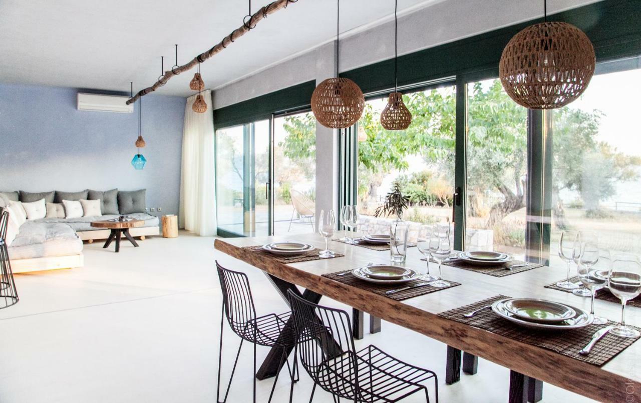 Beach Front Villa Melani Митилини Экстерьер фото