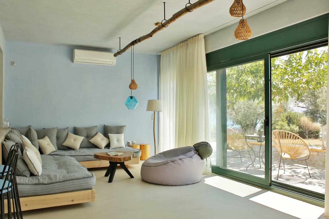 Beach Front Villa Melani Митилини Экстерьер фото